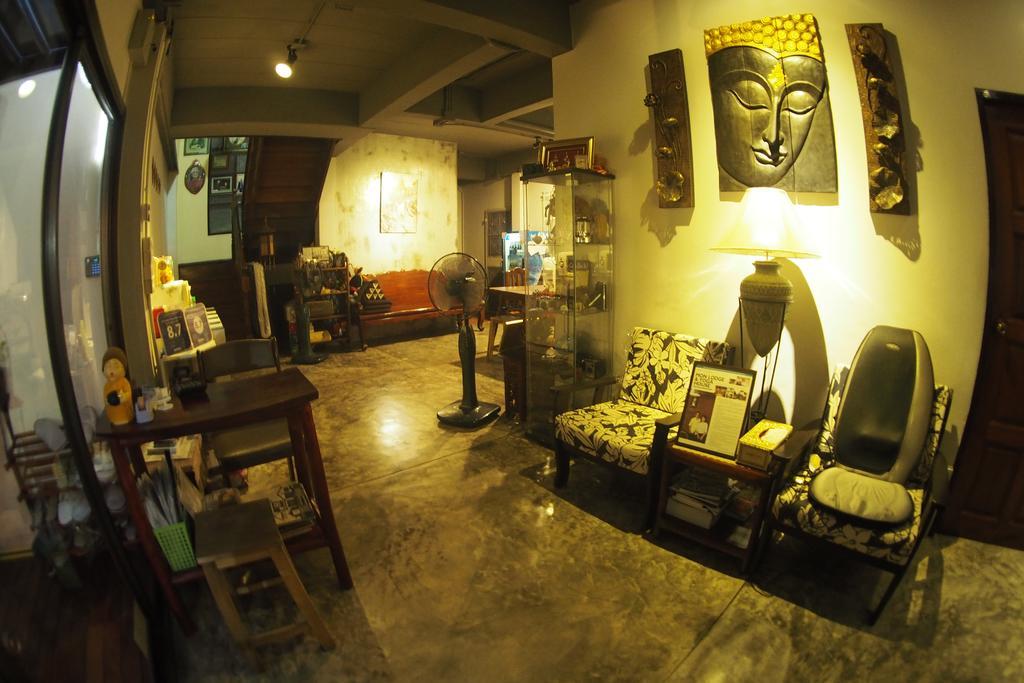בנגקוק Mon Lodge & Yoga Donmueang מראה חיצוני תמונה