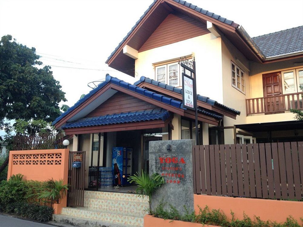בנגקוק Mon Lodge & Yoga Donmueang מראה חיצוני תמונה