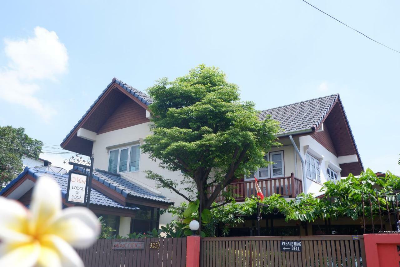 בנגקוק Mon Lodge & Yoga Donmueang מראה חיצוני תמונה